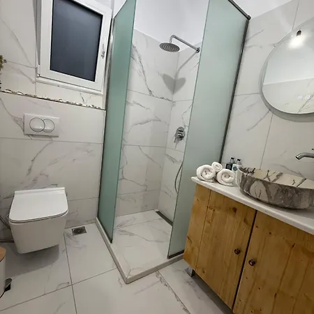 Apartman Holiday Home *