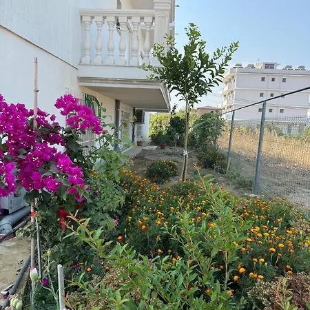 Holiday Home Apartman *